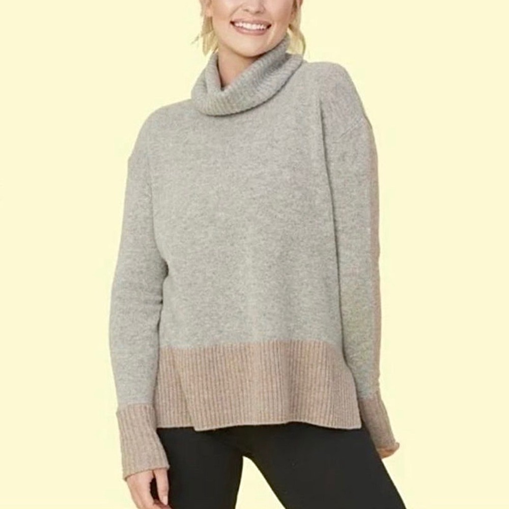 New Summersalt Gray Cashmere‎ & Wool Blend Turtleneck Sweater Size Large
